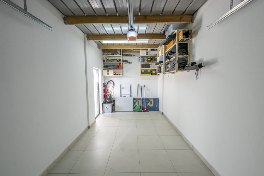 3 Bedroom Property for Sale in Sandown Western Cape